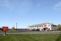 Econo Lodge Inn & Suites