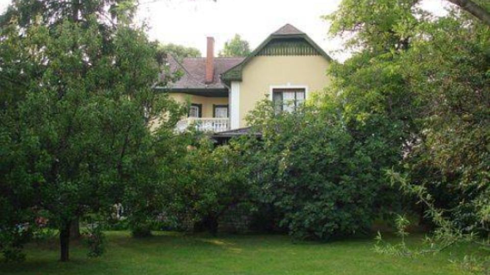 Ambrozia Villa