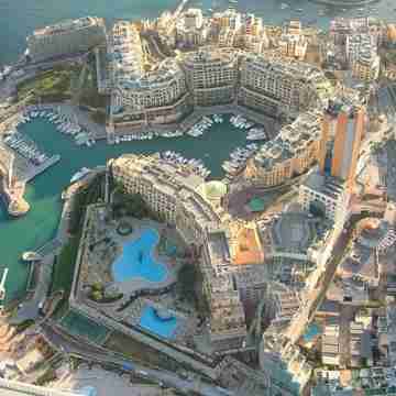 Alexandra Hotel Hotel Exterior