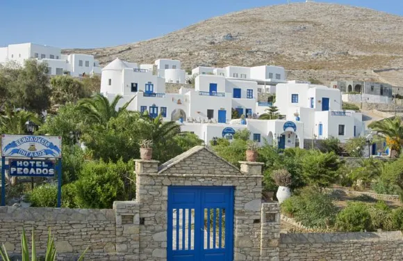 佩格多斯公寓式酒店