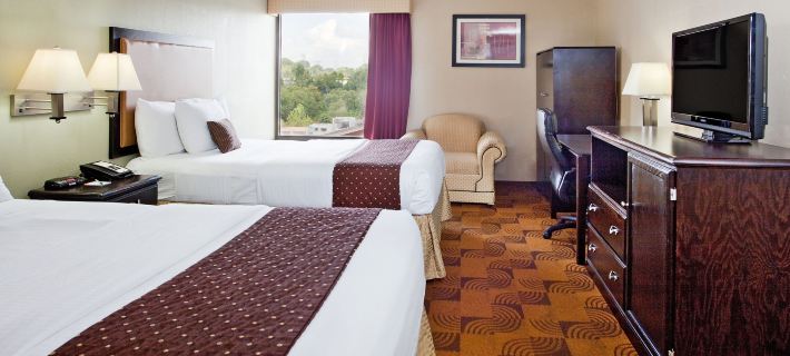 La Quinta Inn & Suites by Wyndham Memphis Airport Graceland Ξενοδοχεία στην πόλη Memphis