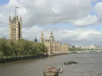 Ibis London Shepherds Bush - Hammersmith Отели рядом с достопримечательностью «Станция метро Hammersmith»