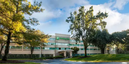 Holiday Inn Princeton Отели в г. Monmouth Junction