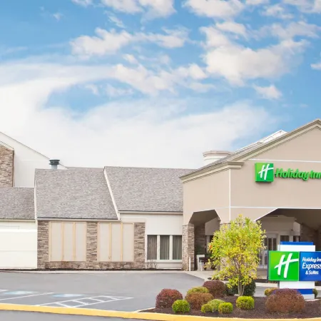 Holiday Inn Express & Suites PITTSBURGH AIRPORT by IHG