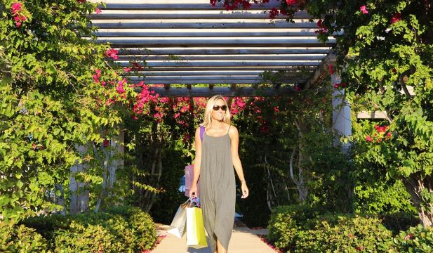 3. 힐튼 라 홀라 ..