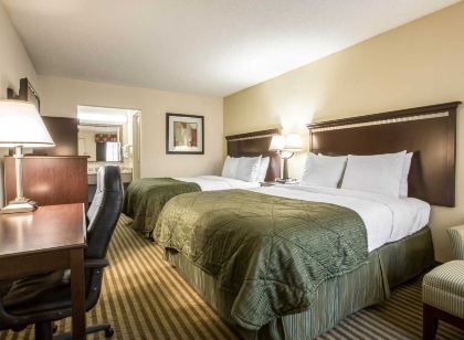 Quality Inn & Suites Greenville - Haywood Mall