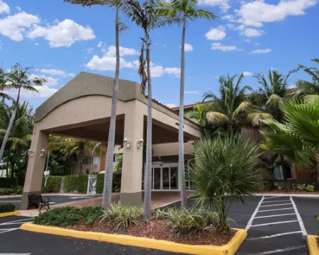 Sleep Inn & Suites Ft Lauderdale International Airport デイニアのホテル