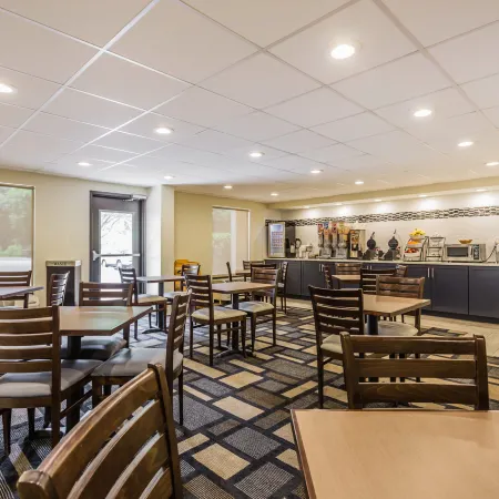 Quality Inn Mt. Pleasant – Charleston