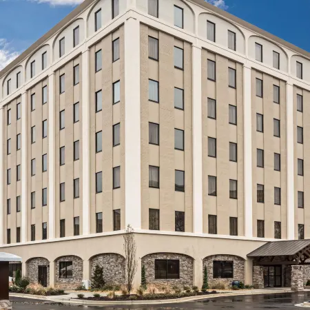 Staybridge Suites ATLANTA AIRPORT by IHG Отели в г. Хейпвиль
