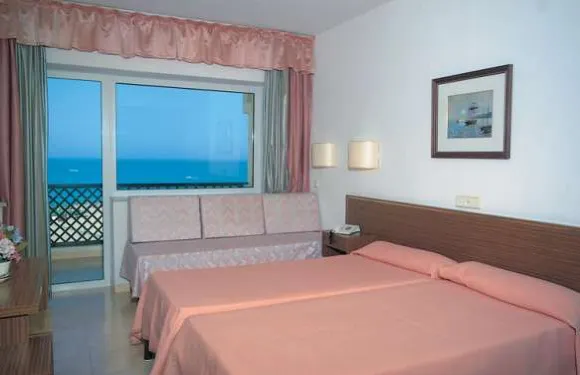 艾咪尼亞索拉艾達度假村