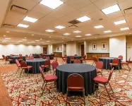 Comfort Suites Glendale - State Farm Stadium Area