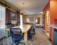 Comfort Suites Airport Hotels in Brandon