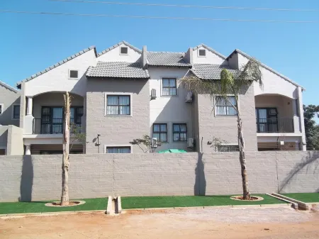 Regent Hotel Kgale Отели в г. Габороне