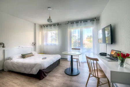 Zenitude Evian les Terrasses du Lac, Ascend Hotel Collection