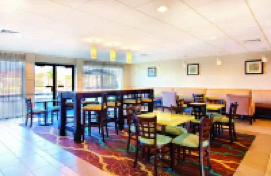 北那不勒斯博尼塔斯普林斯拉昆塔温德姆套房酒店 博尼塔斯普林斯酒店