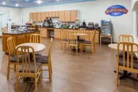 Melrose @ Seabrook, BW Signature Collection by Best Western - breakfast