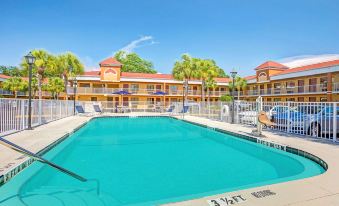 Hotel South Tampa & Suites