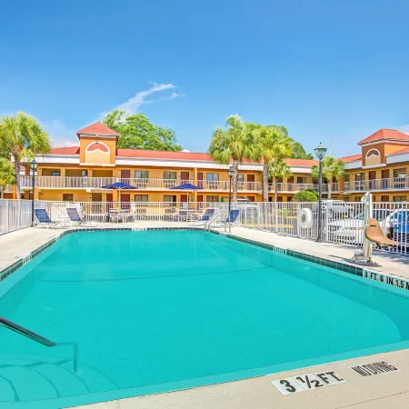 Hotel South Tampa & Suites