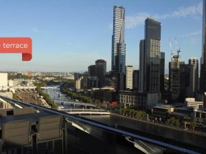 Flinders Luxury Penthouse