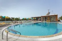 Manolis Studios - View biển