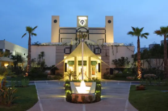 尼科泰爾巴列塔酒店