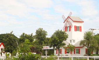 Thada Chateau Hotel
