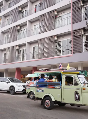 รูปภาพของชมพู นครินทร์ อพาร์ตเมนต์