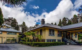 Kilauea Lodge and Restaurant