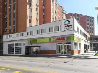 Casual del Mar Málaga Hotels near Restaurante El Pavo Real