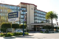 Oakland Airport Executive Hotel Hotel in zona Temescal Regional Recreation Area
