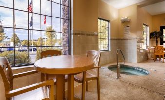 Best Western Plus Victor Inn  Suites