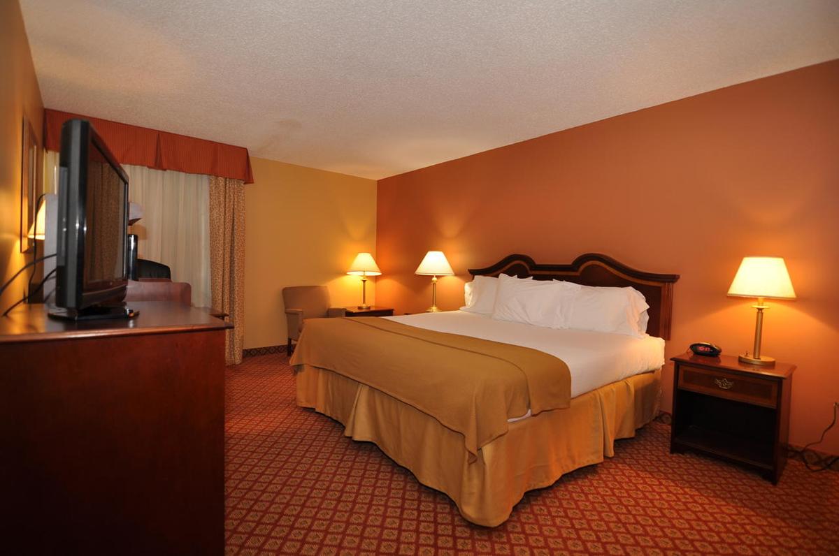 Best Western Plus Madison Inn