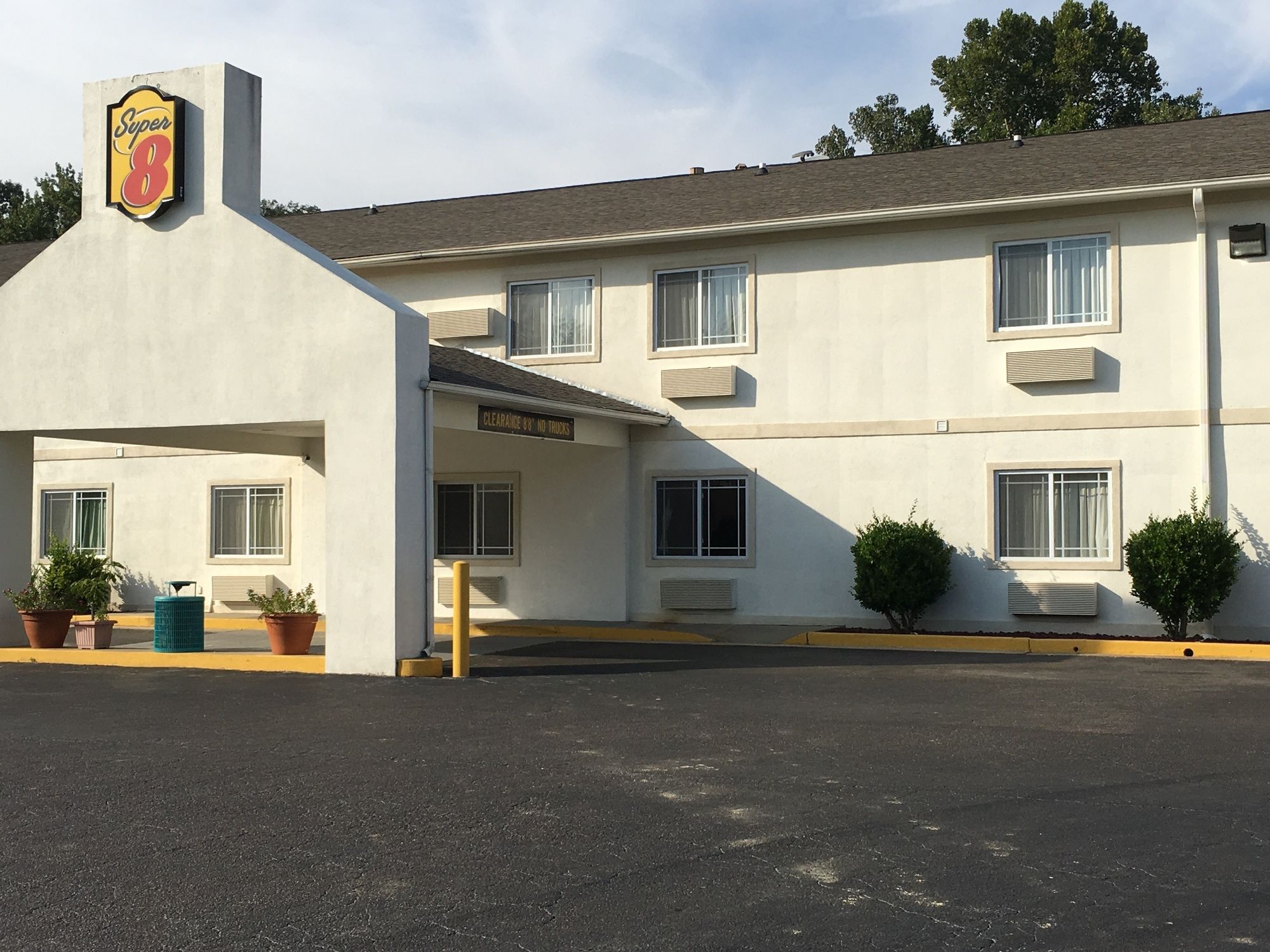 Super 8 by Wyndham Vicksburg