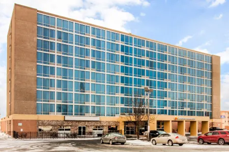 Comfort Inn & Suites Omaha Central