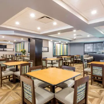 Wingate by Wyndham Convention Ctr Closest Universal Orlando