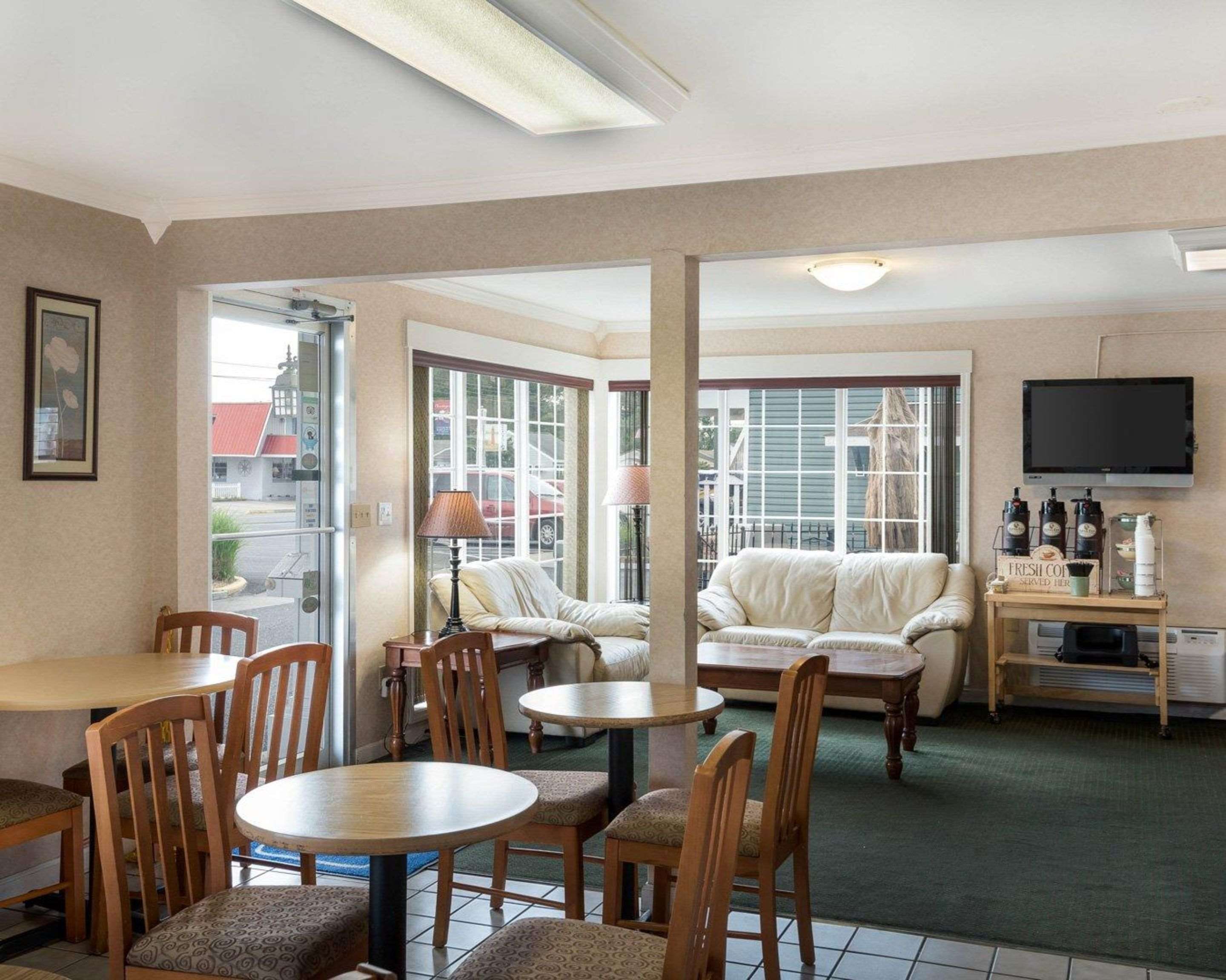 Atlantic Shores Inn and Suites