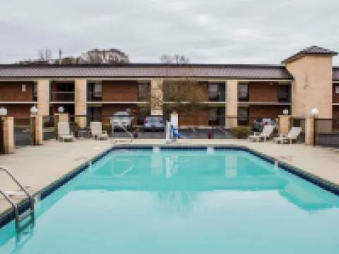 Quality Inn Kinston Hwy 70 Hotels in Kinston