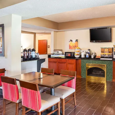 Comfort Inn Lincoln I-80