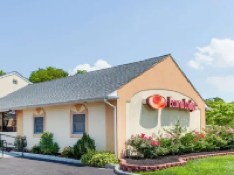 Econo Lodge Hotels in Atlantic County