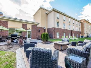 Comfort Suites Marietta-Parkersburg