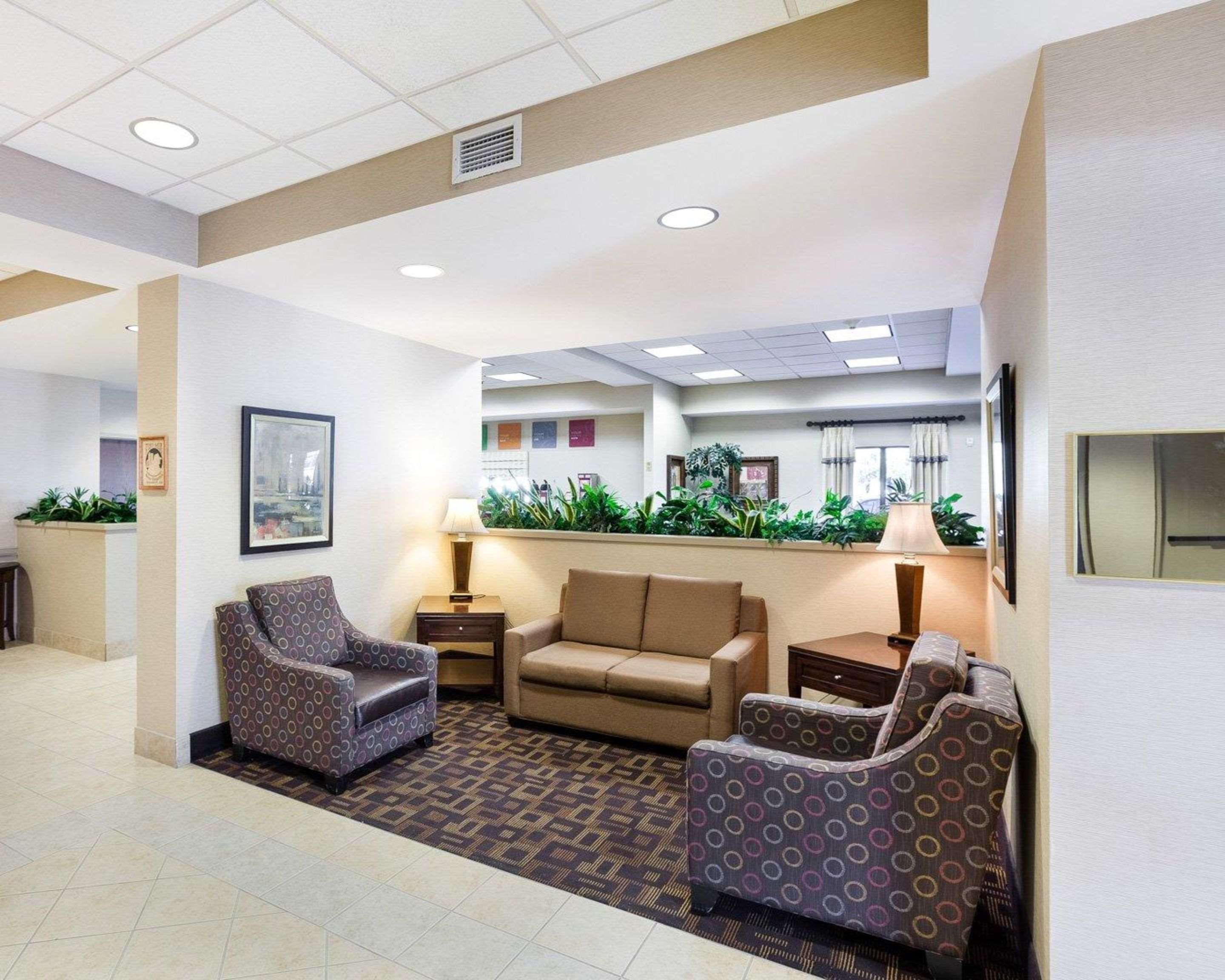 Comfort Inn & Suites San Antonio Airport