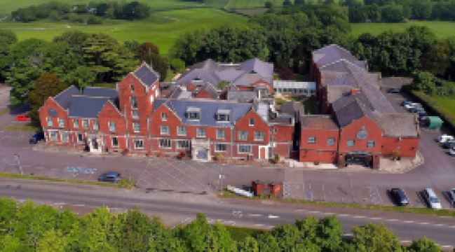 Hogs Back Hotel & Spa Nr Farnham