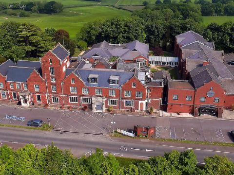 Hogs Back Hotel & Spa Nr Farnham