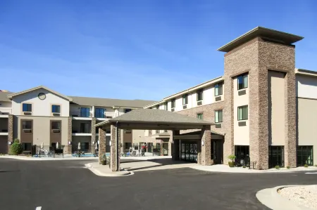 MainStay Suites Moab Near Arches National Park