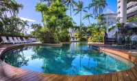 Rydges Esplanade Resort Cairns - con vistas al mar