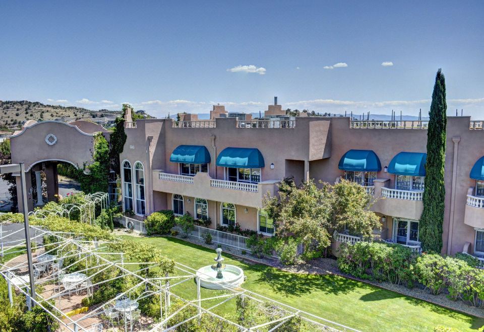 hotel overview picture