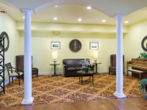 Comfort Inn & Suites Orange - Montpelier Hotels in Orange