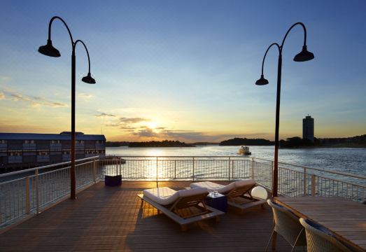 1. 피어 원 시드니..