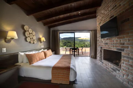 Hotel Avandaro Golf & Spa Resort Отели рядом с достопримечательностью «El Ángel»