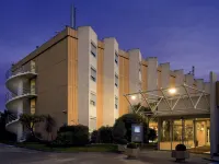 Ibis Toulon La-Seyne Hotels in La Seyne-sur-Mer